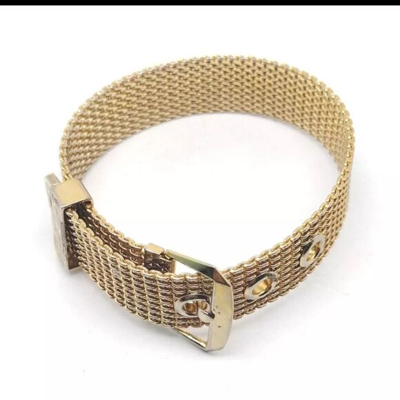 Vintage Avon Vintage Avon Gold Tone Mesh Belt Buckle Adjustable Bracelet 6" - 7" - Picture 4 of 14
